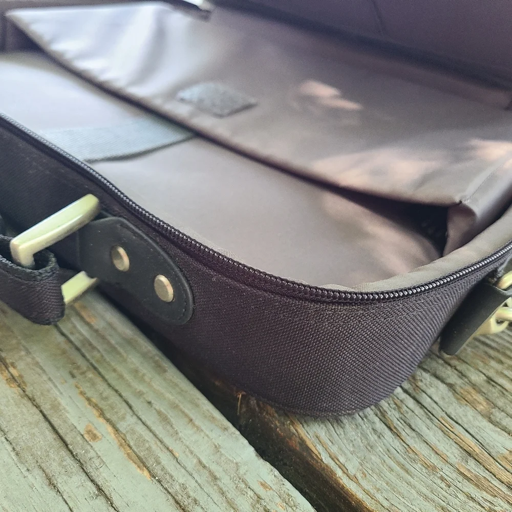 Samsonite Computer Laptop Bag Portfolio Messenger Bag Travel‎ Case Black